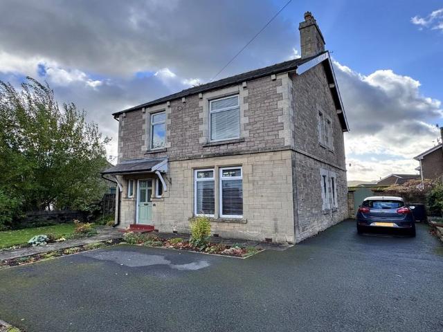 House for sale in Charlesworth, East Midlands