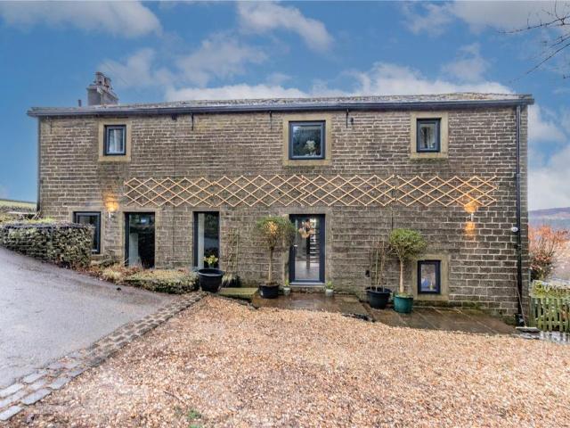 House for sale in Holme Valley, South Lane