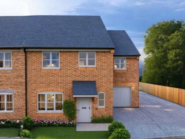 House for sale in Aspley Guise, Isle Of Man