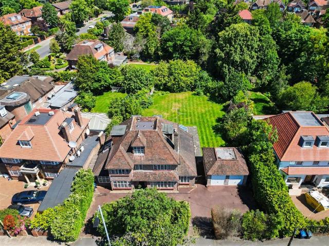 House for sale in Hampstead Garden Suburb, Greater London