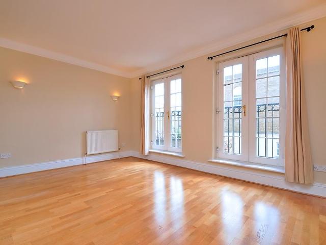 House for sale in Blackhills, Surrey