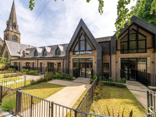 House for sale in Trafford Park, Greater Manchester