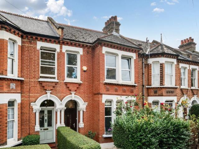 House for sale in Myatt's Fields, Greater London