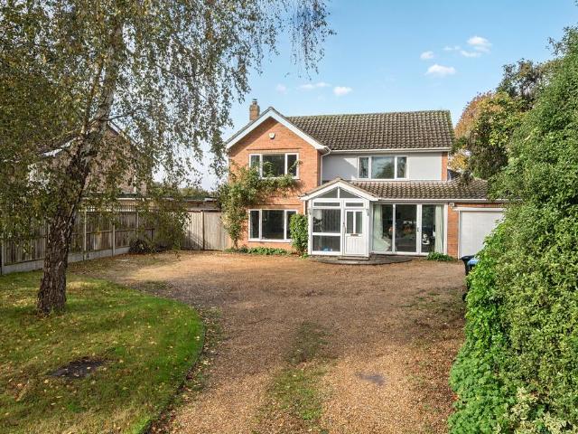 House for sale in Aldingbourne, Clapham