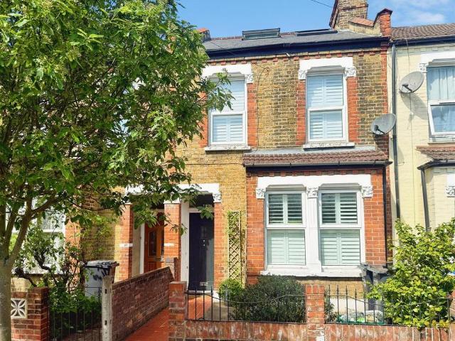 House for sale in London Borough of Merton, Collier's Wood