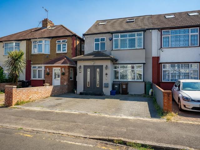 House for sale in London Borough of Hounslow, Greater London