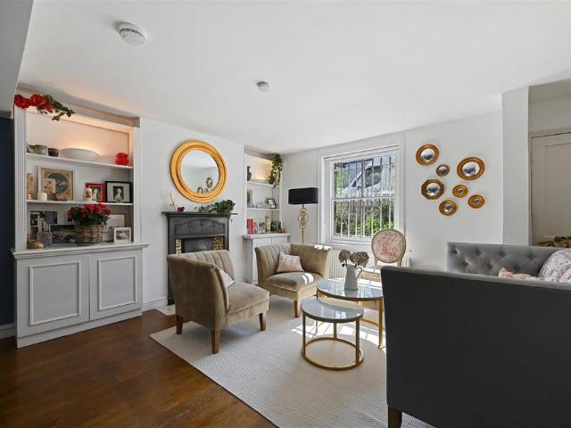 House for sale in Hammersmith, Greater London