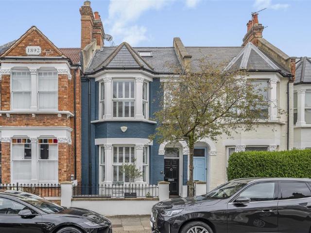 House for sale in West Hampstead, Greater London