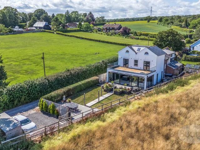 House for sale in Bolton Low Houses, Hampshire