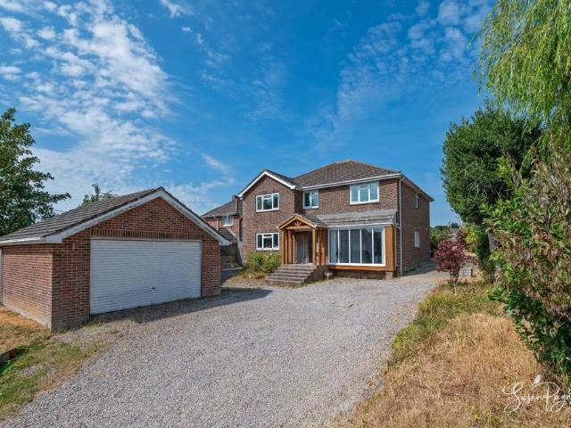 House for sale in Wootton Bridge, Isle Of Wight