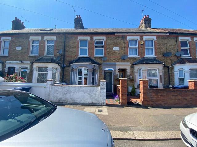 House for sale in London Borough of Ealing, Greater London
