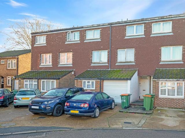 House for sale in Custom House, Greater London
