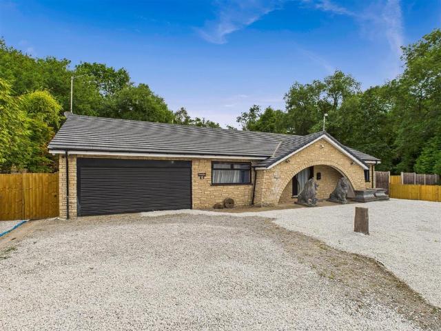 Bungalow for sale in Brackenfield, East Midlands