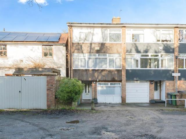 House for sale in Claughton, Oxton