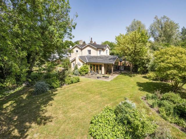 House for sale in Swingleton Green, Chelmondiston