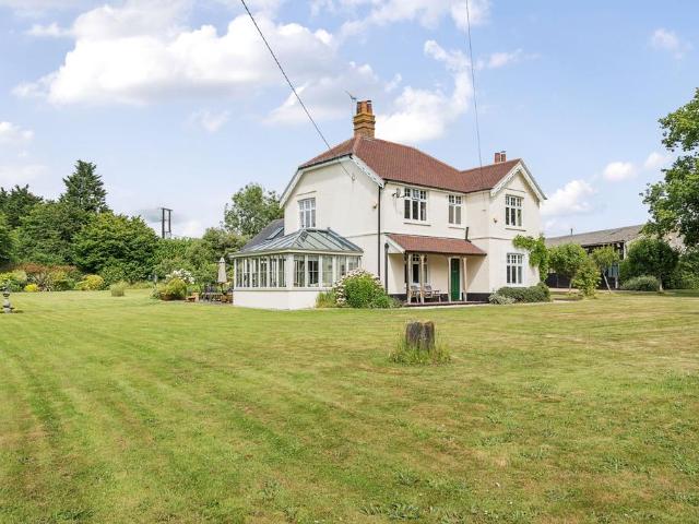 House for sale in Five Oaks, Horsham
