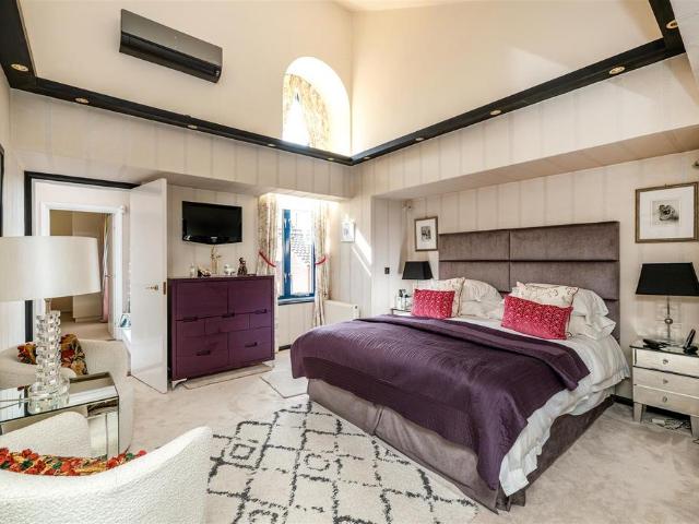 House for sale in Vale of Health, Cat Hill