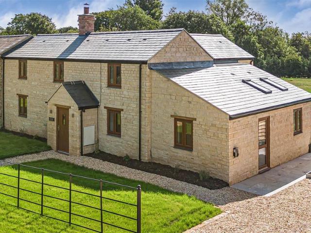 House for sale in Evershot, Oxfordshire