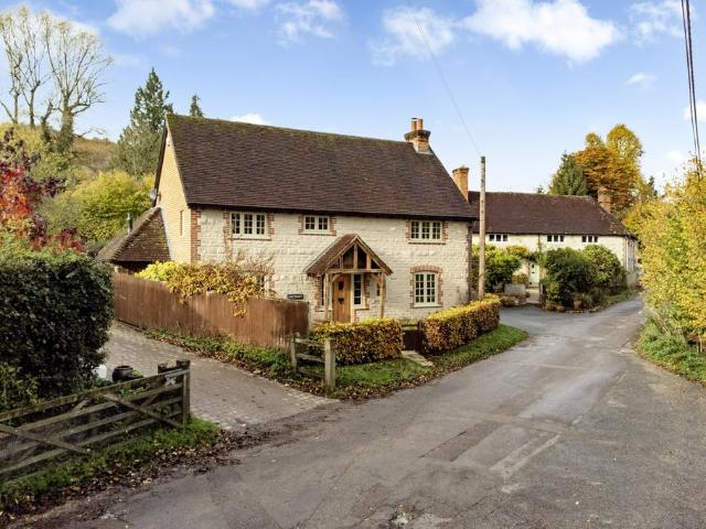 House for sale in Bolton Low Houses, Hampshire