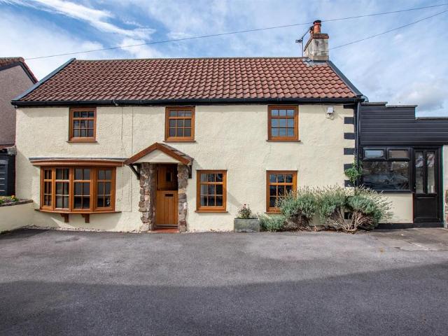 House for sale in Oldland, South Gloucestershire