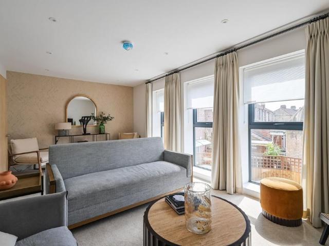 House for sale in Greater London