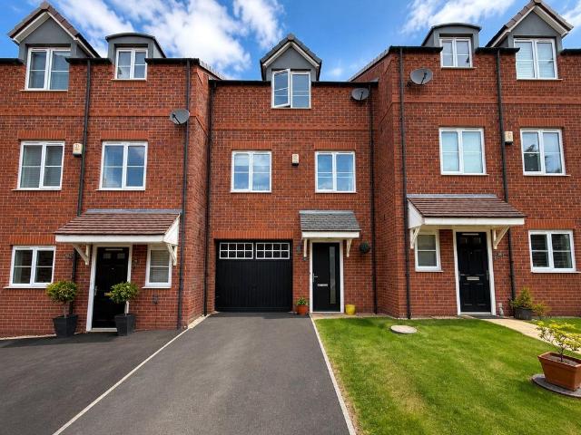 House for sale in Garforth, West Yorkshire