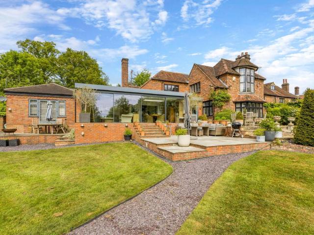 House for sale in Penn, Tylers Green