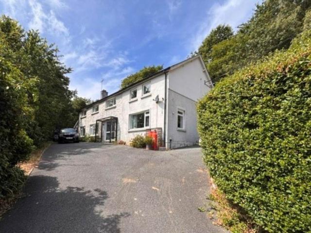 House for sale in Waunfawr, Wales