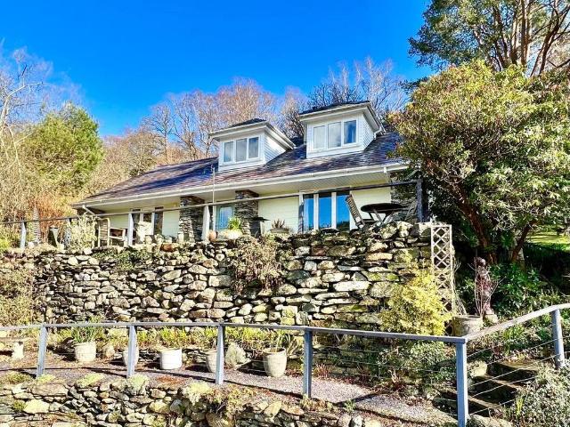 House for sale in Wales