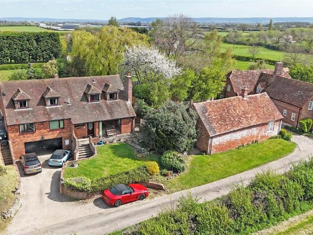 House for sale in Berrick Salome, Oxfordshire
