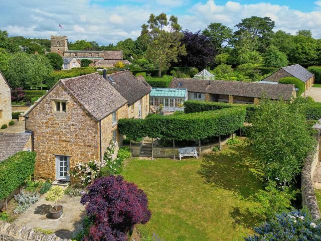 House for sale in Black Bourton, Oxfordshire