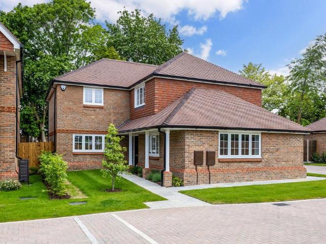 House for sale in Red Hill, Surrey
