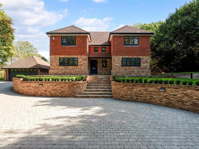 House for sale in Red Hill, Surrey
