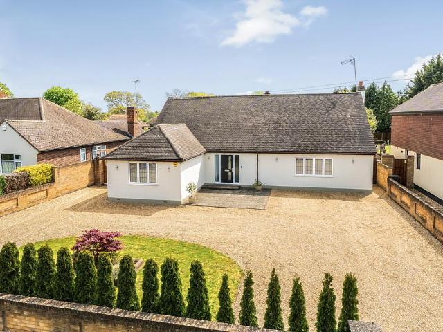 House for sale in Wraysbury