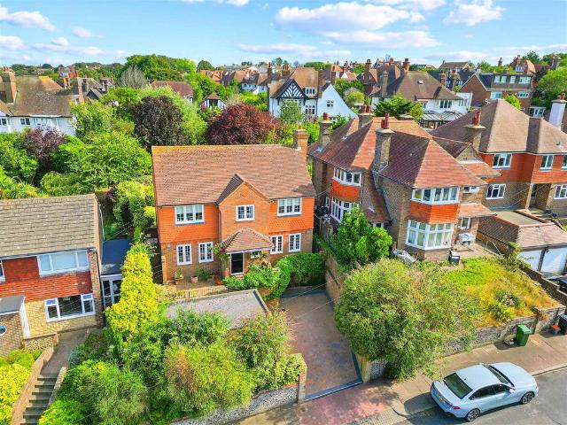 House for sale in Upperton, Eastbourne