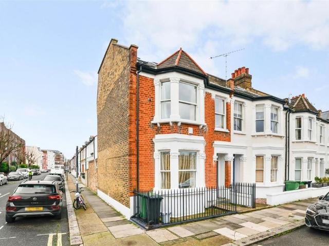 House for sale in Hammersmith, Greater London