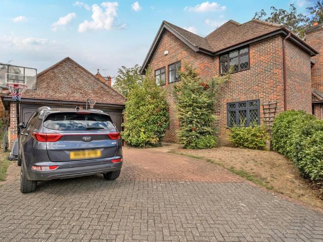 House for sale in Sunninghill and Ascot, Sunninghill