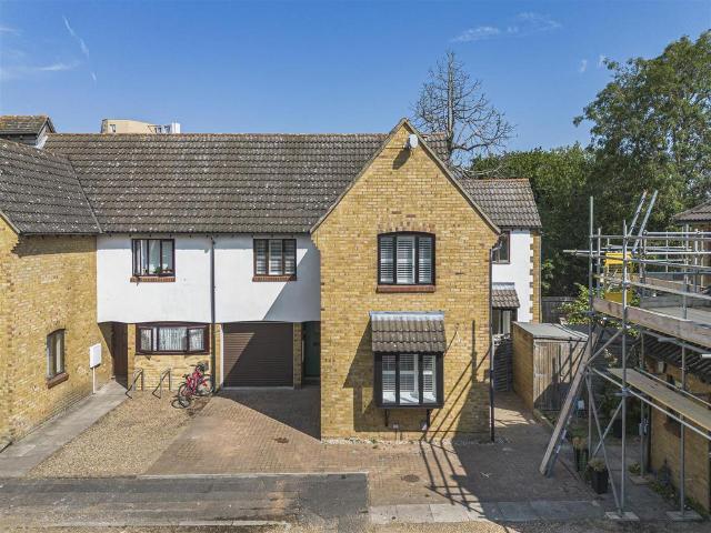 House for sale in Arbury, Cambridgeshire