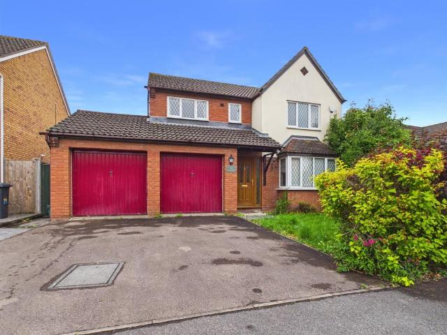 House for sale in Lower Rea, Gloucester