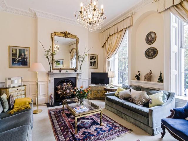 House for sale in Highbury, Greater London