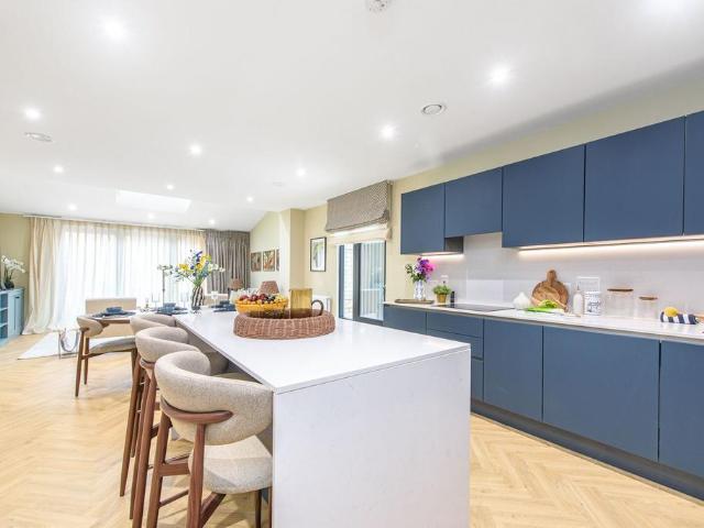 House for sale in West Hendon, Greater London