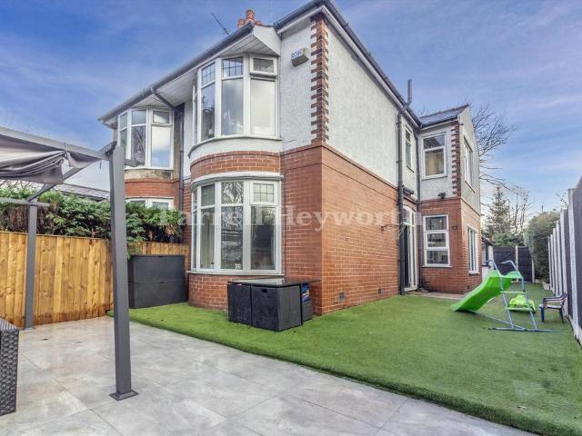 House for sale in Farringdon Park, Higher Bartle
