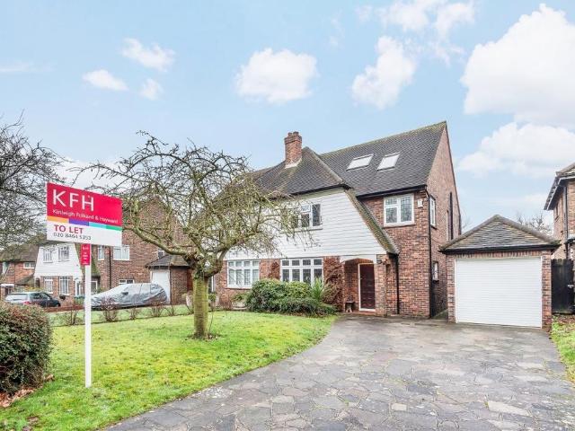House for sale in Avery Hill, Greater London