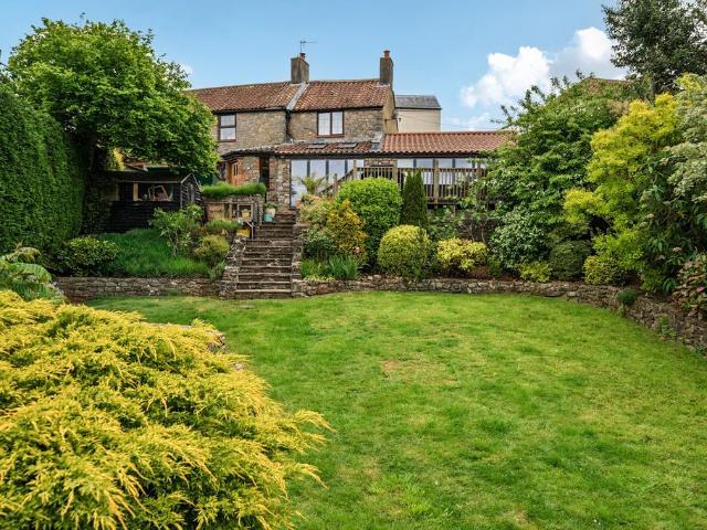 House for sale in Olveston