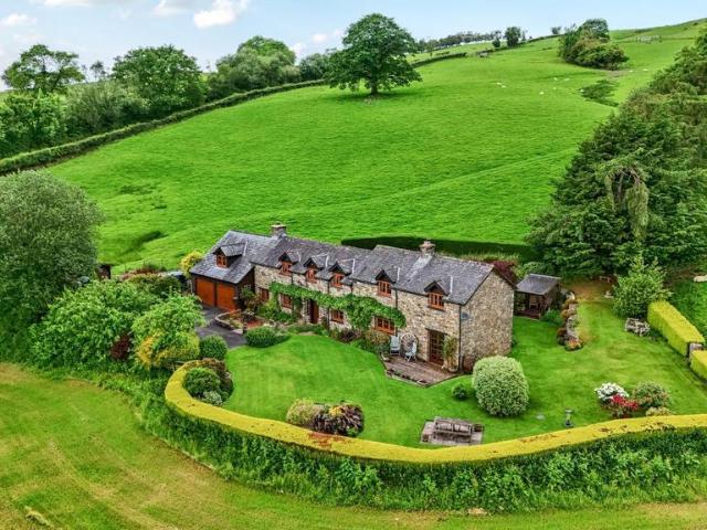 House for sale in Wales