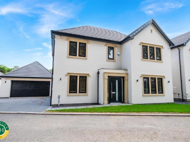 House for sale in Scawthorpe, South Yorkshire