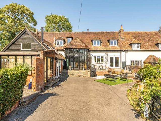 House for sale in Wickham, Winchester