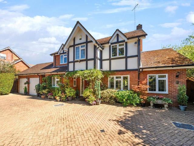 House for sale in Blackhills, Surrey