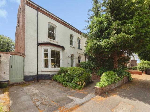House for sale in Fox Hollies, West Midlands