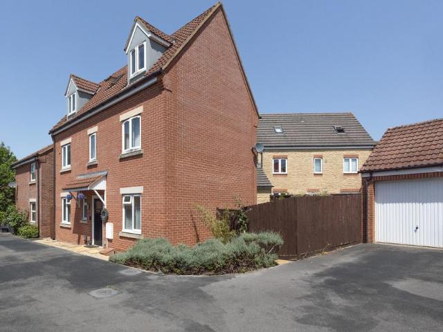 House for sale in Trowbridge, Hilperton